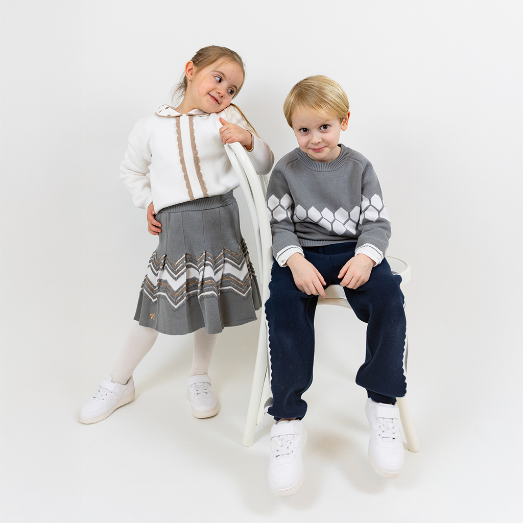 Scallop Mjuk Stickad Tröja med krage 