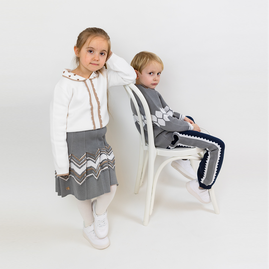 Scallop Mjuk Stickad Tröja med krage 